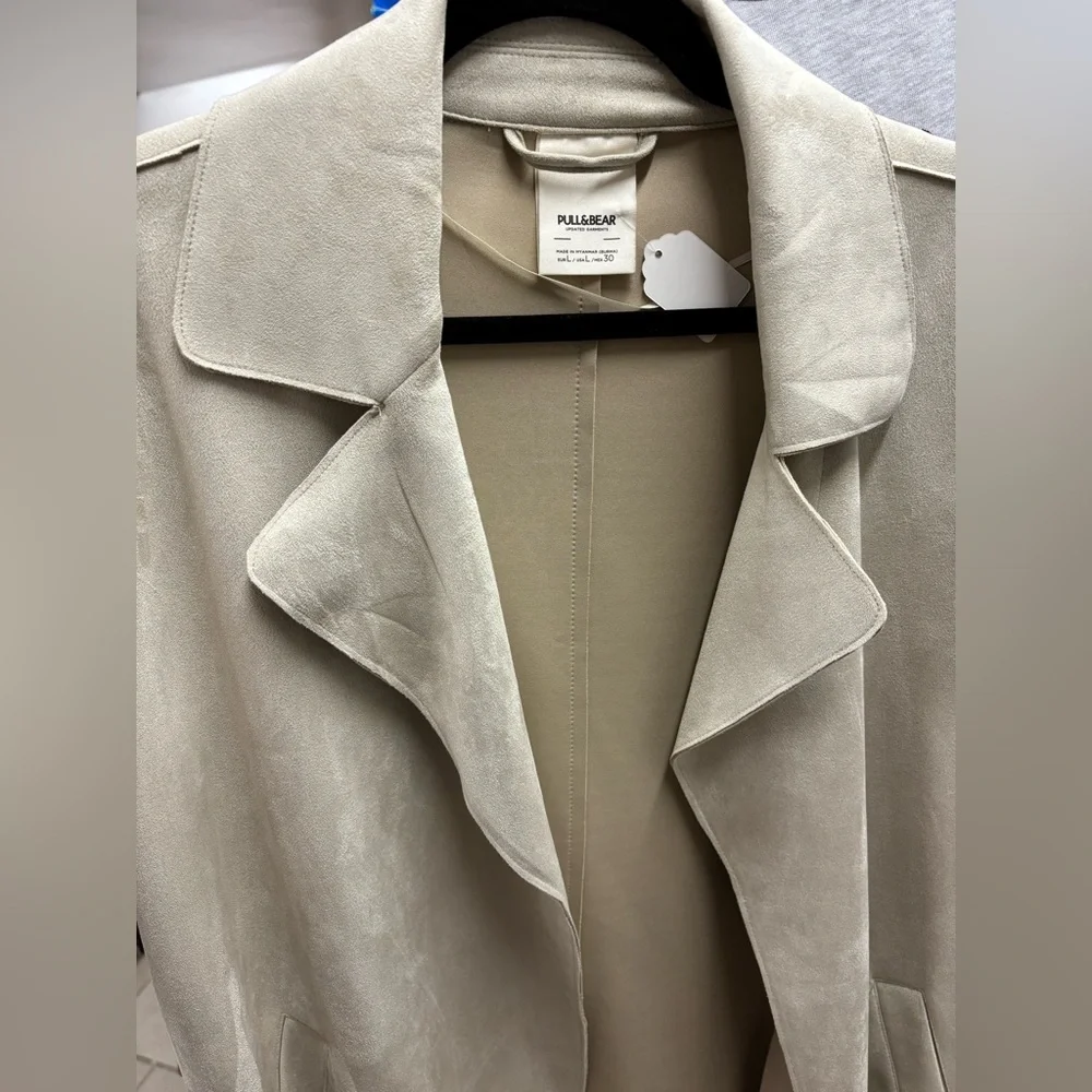 Pull&Bear Tan Trench Coat Classic Tailored Design - Picture 2 of 7